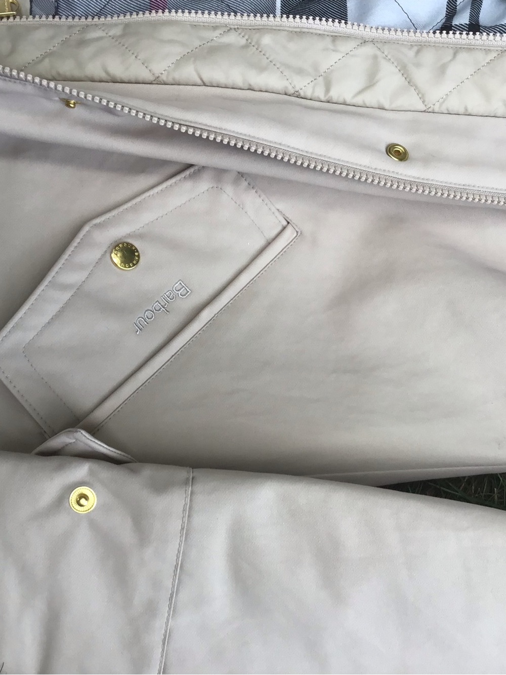 Barbour Women’s Bute Down Parka Beige Coat with Faux Fur Hood size 8 waterproof - Picture 5 of 8